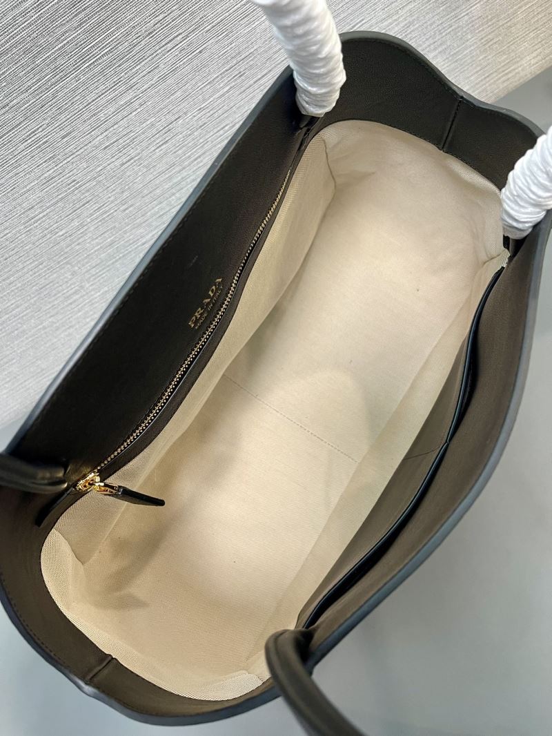 Pra*a top handle bags